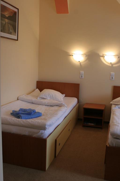 Hotel Pamira Nagyszeben Szoba fotó